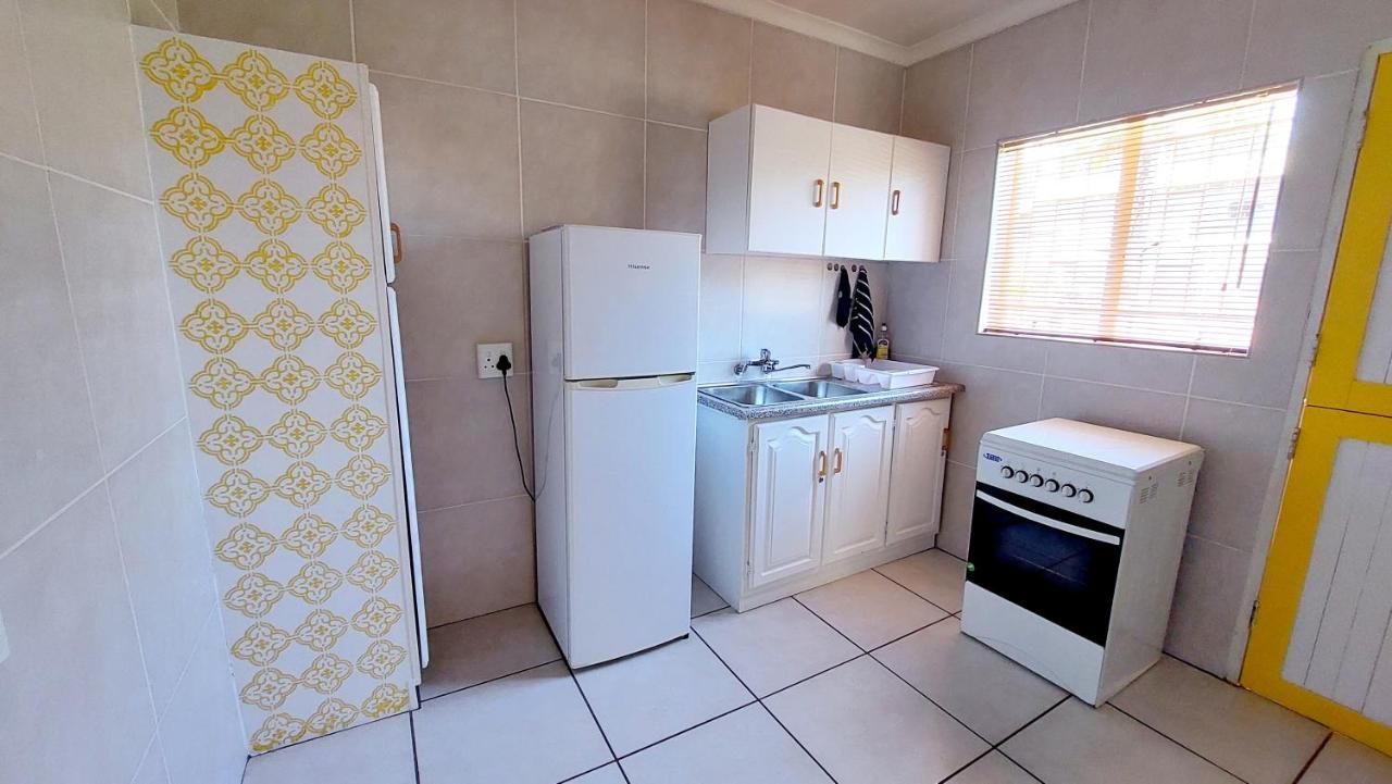 Klinkies Apartment Potchefstroom Luaran gambar